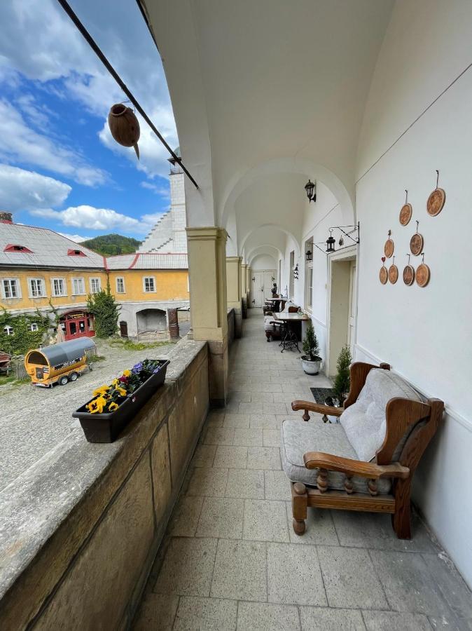 Apartman Gold Na Zamku Ceska Kamenice Exterior photo